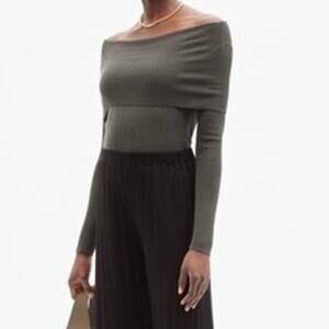 Max Mara Leisure NWT Lorena Knit Top Size XL Virgin Wool Folded Off-Shoulder